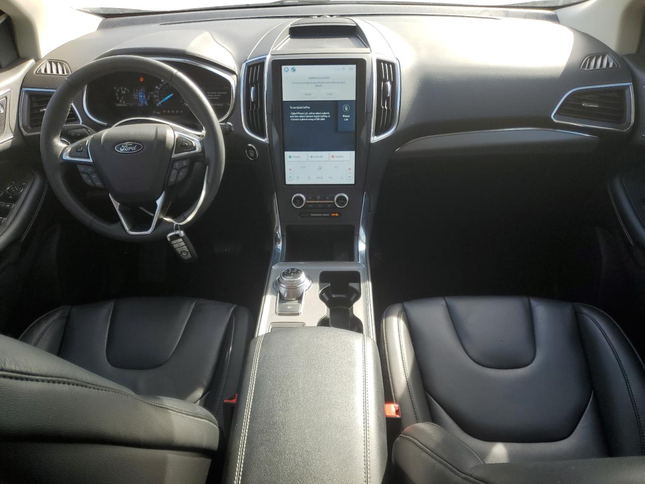 2021 Ford Edge - Image 8