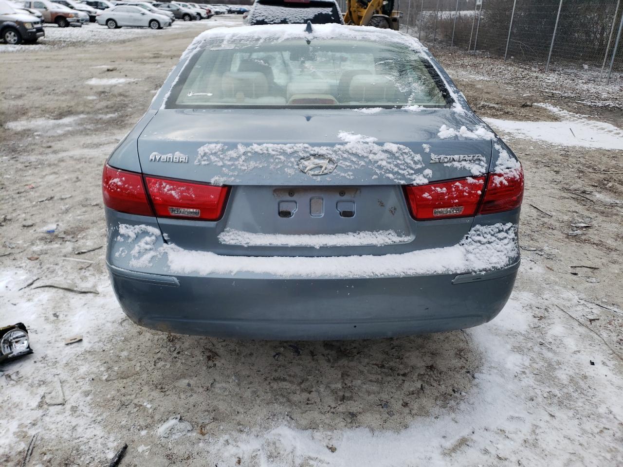 2009 Hyundai Sonata - Image 6