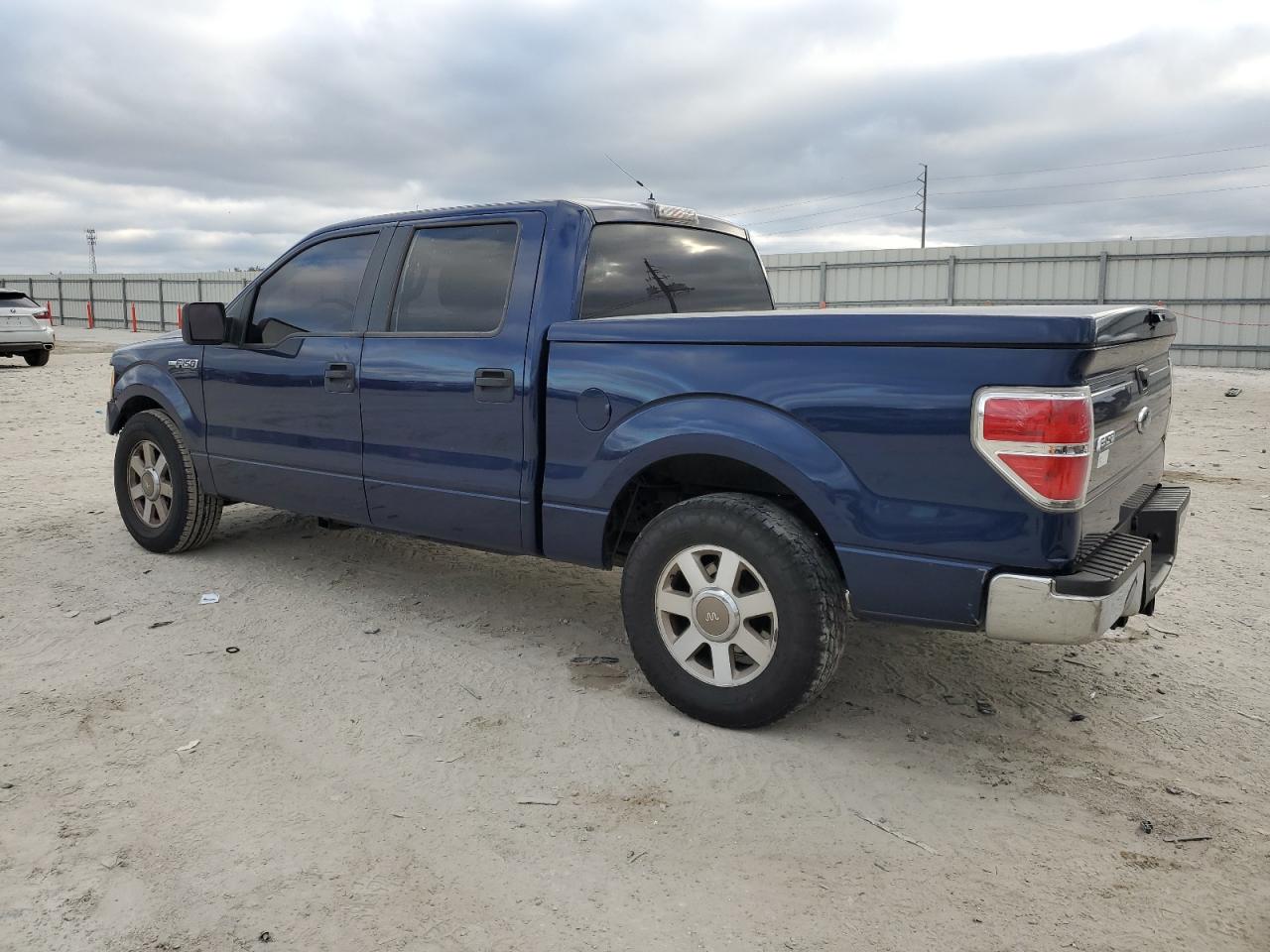 2009 Ford F-150 - Image 2