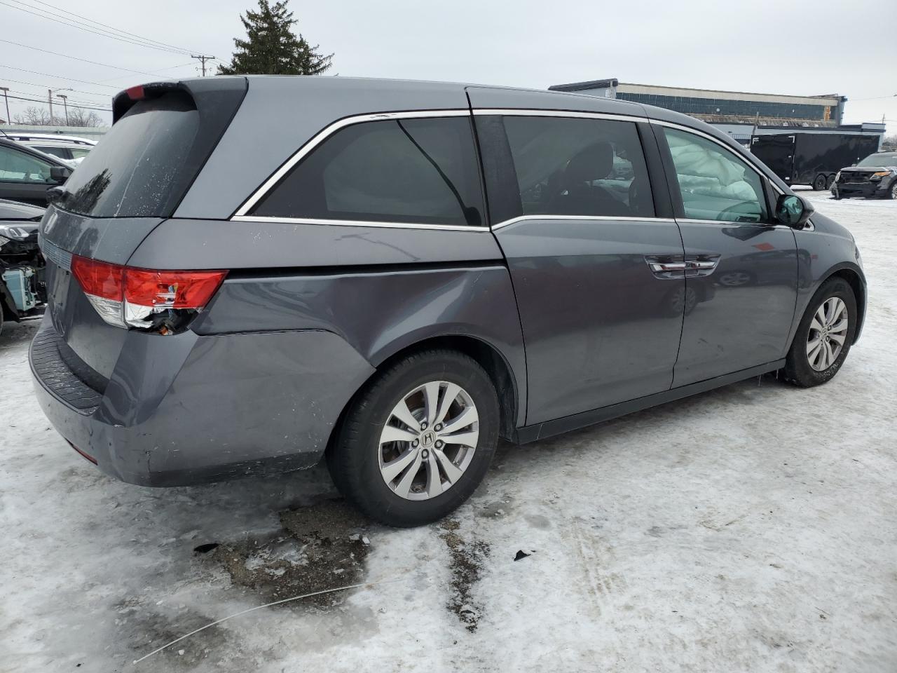 2014 Honda Odyssey - Image 3