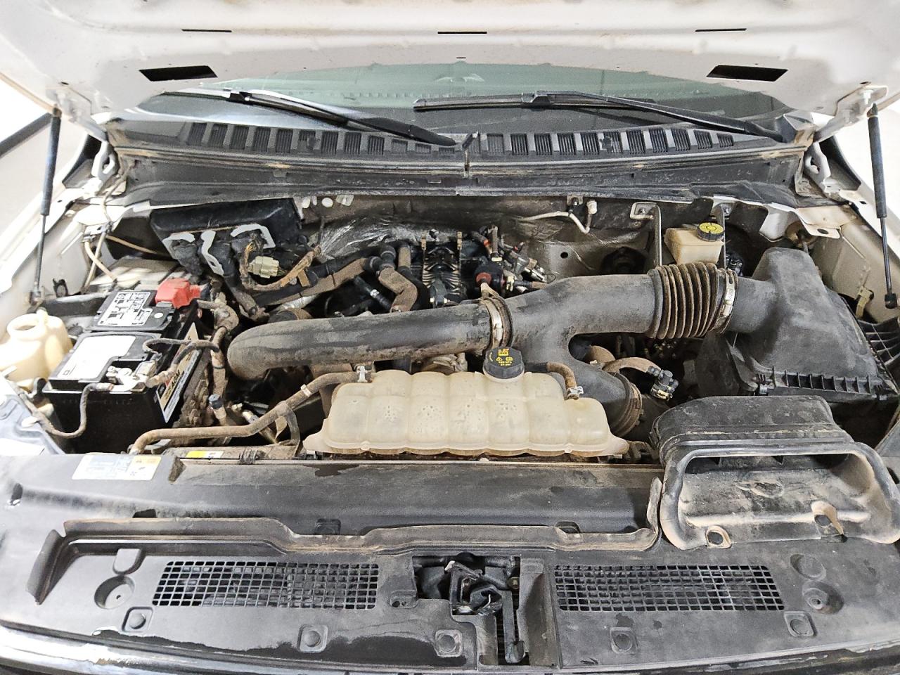 2023 Ford Expedition - Image 12