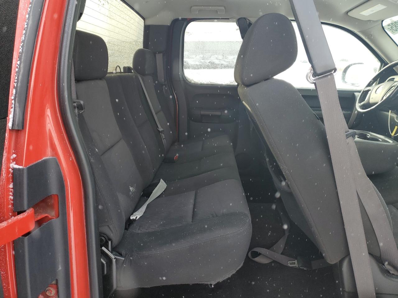 2011 GMC Sierra - Image 11