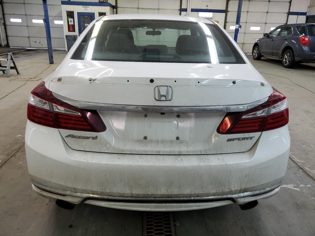 2017 Honda Accord - Image 6