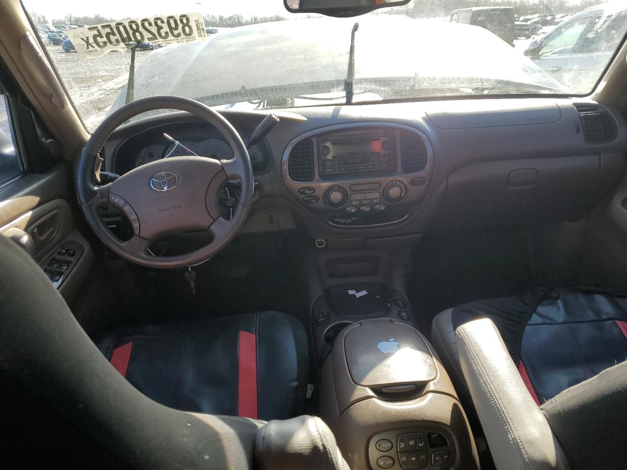 2004 Toyota Sequoia - Image 8