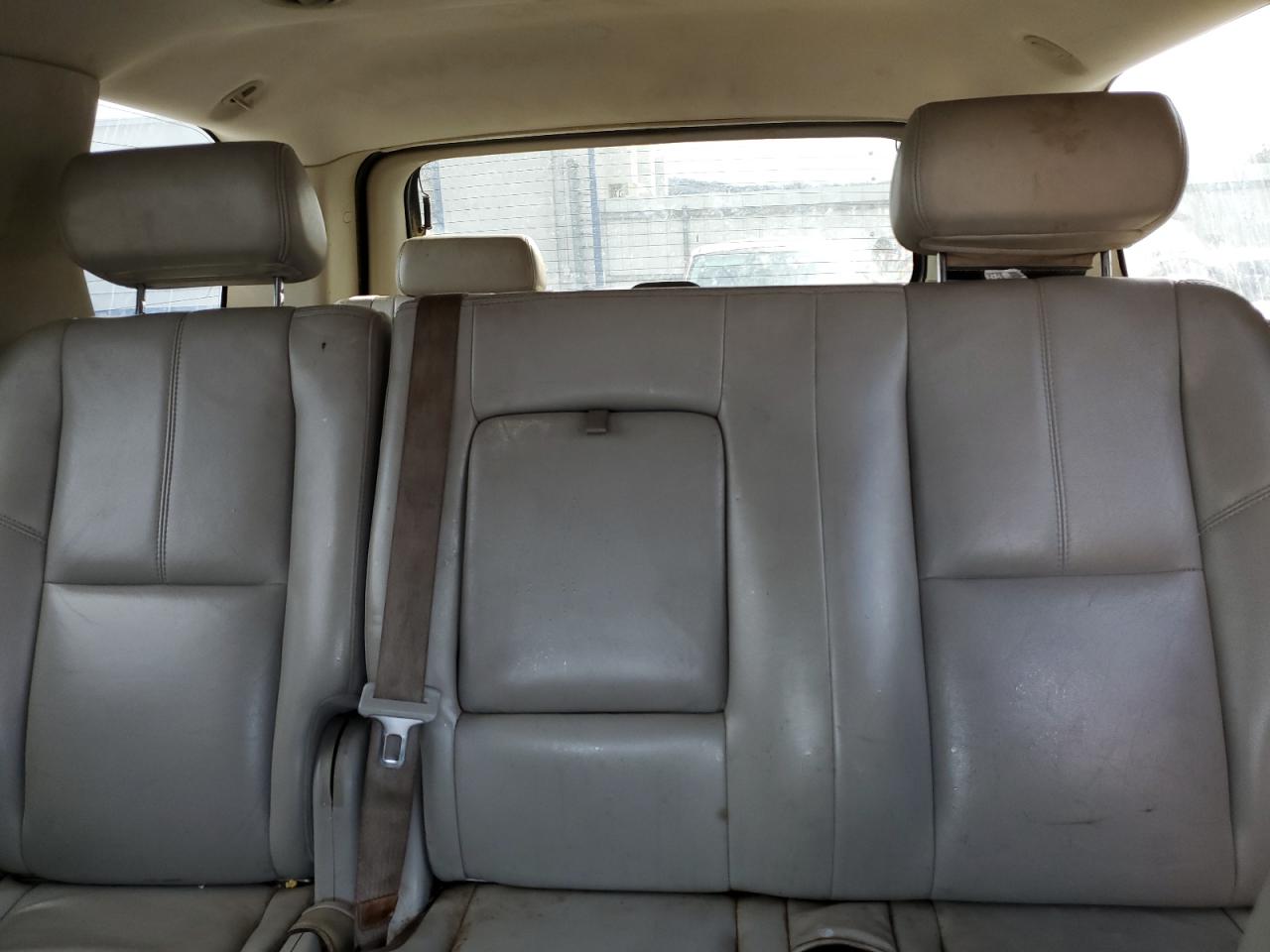 2007 Chevrolet Tahoe - Image 10