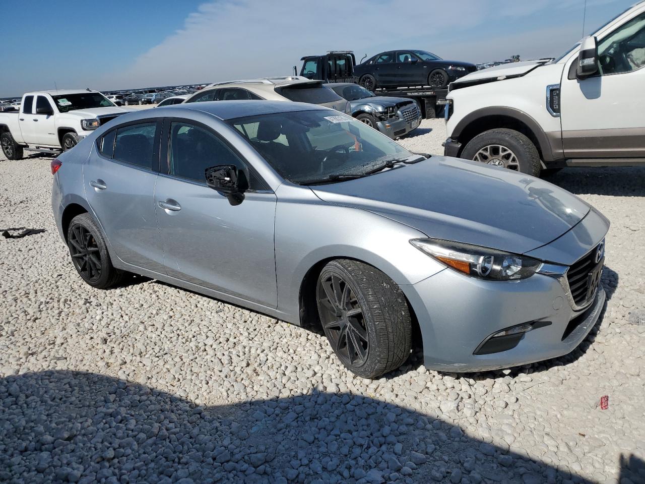 2018 Mazda 3 - Image 4