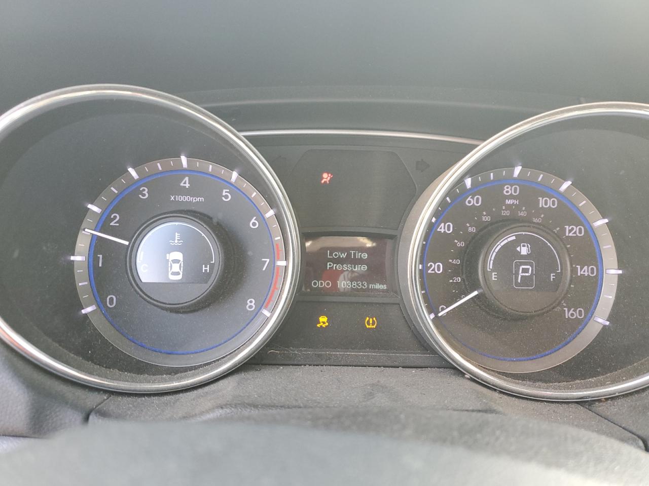 2014 Hyundai Sonata - Image 9