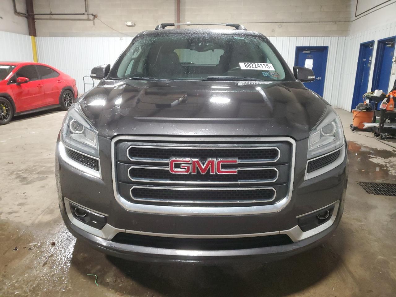 2017 GMC Acadia - Image 5