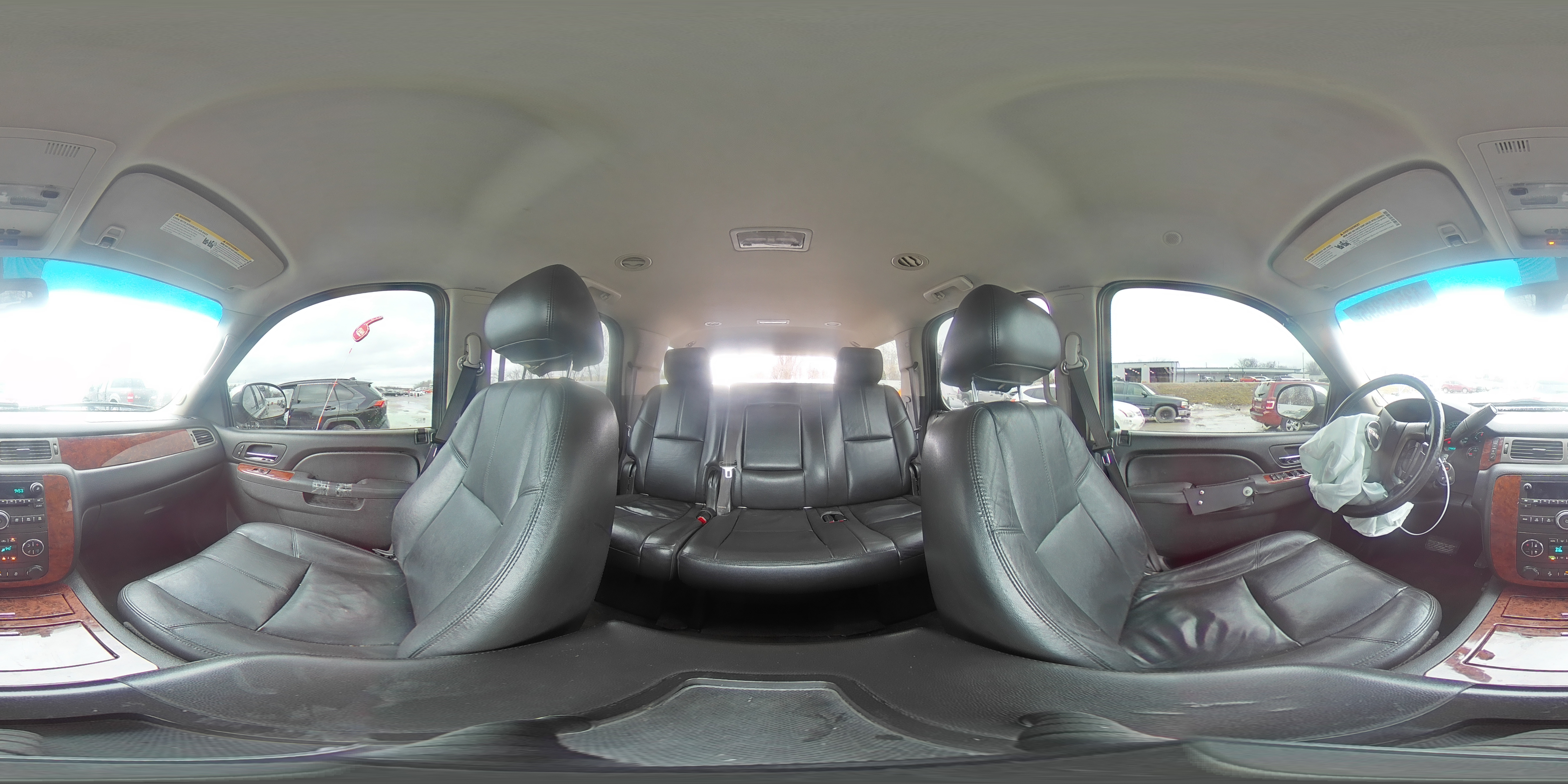 2013 GMC Yukon - Image 13