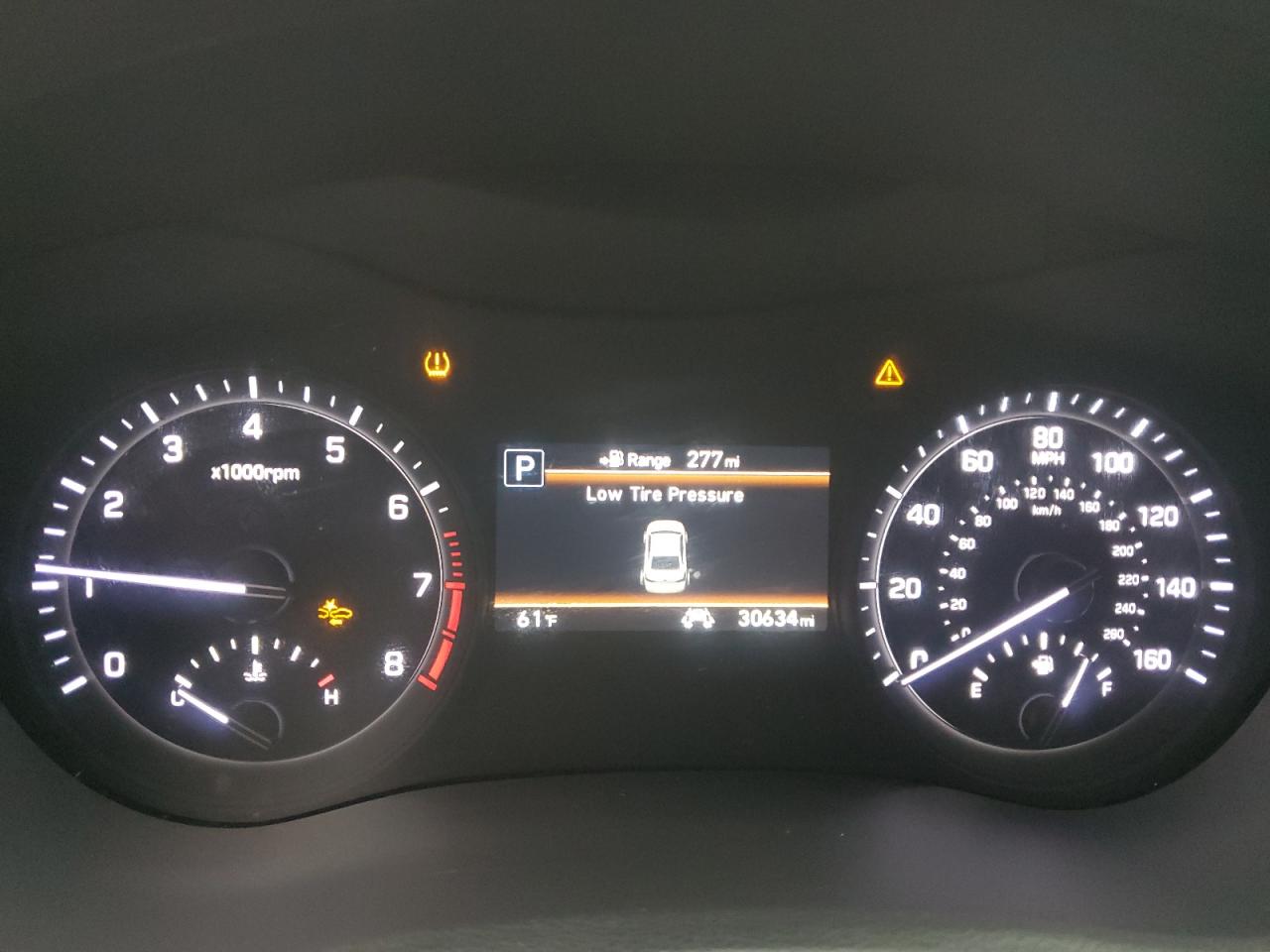2019 Genesis G80 - Image 9