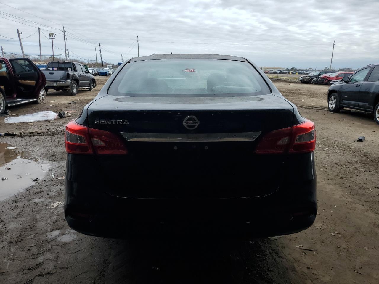 2018 Nissan Sentra S VIN: 3N1AB7AP9JY205877 Lot: 42598825