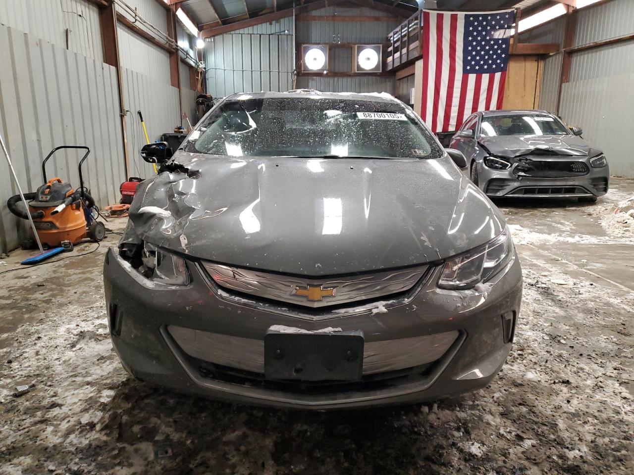2017 Chevrolet Volt - Image 5