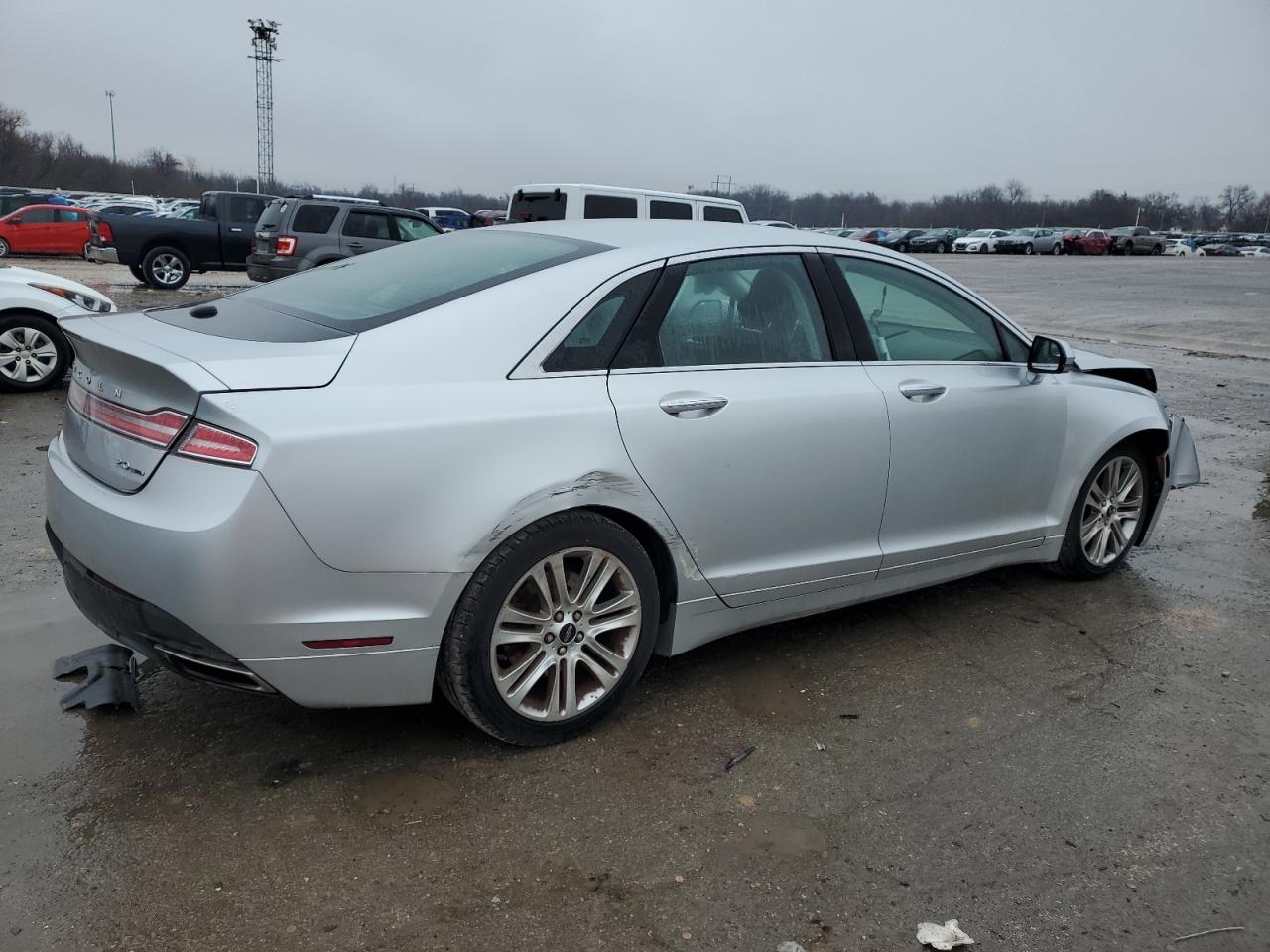 2014 Lincoln MKZ - Image 3