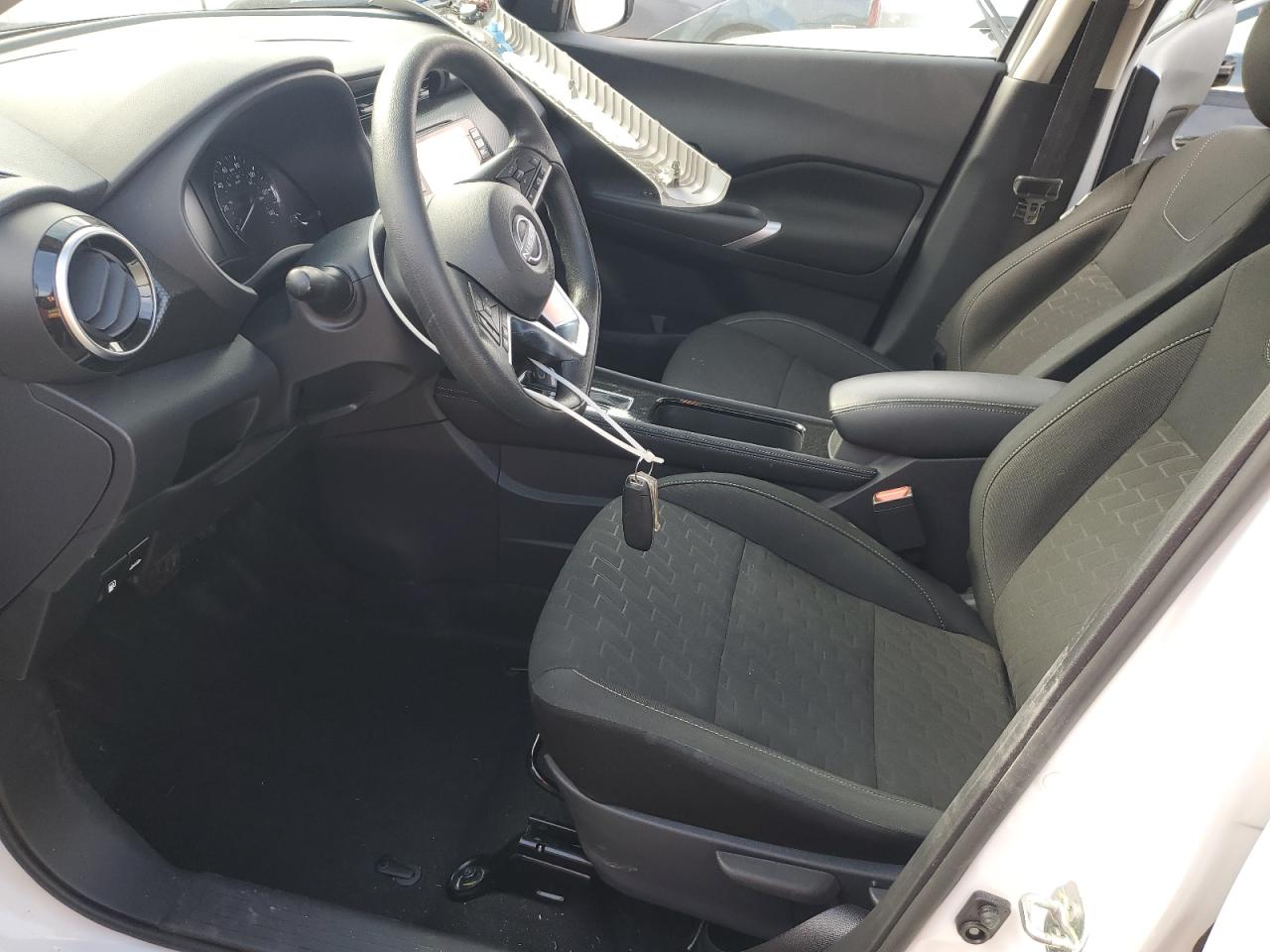 2024 Nissan Kicks - Image 7