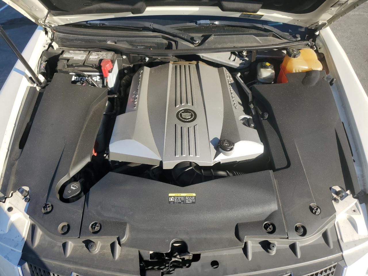 2008 Cadillac STS - Image 11