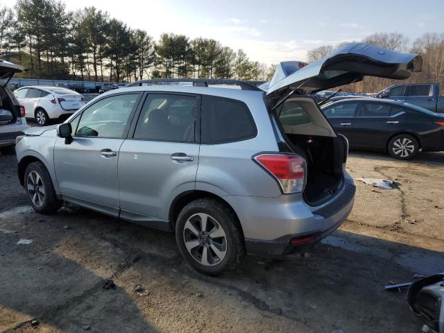  SUBARU FORESTER 2018 Серебристый