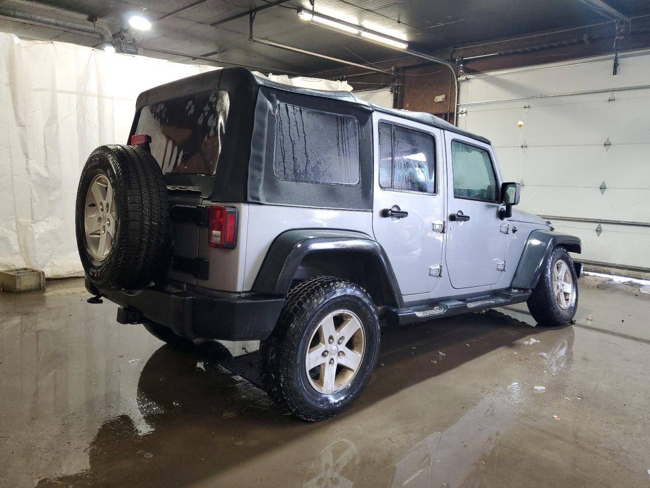 2014 Jeep Wrangler - Image 3