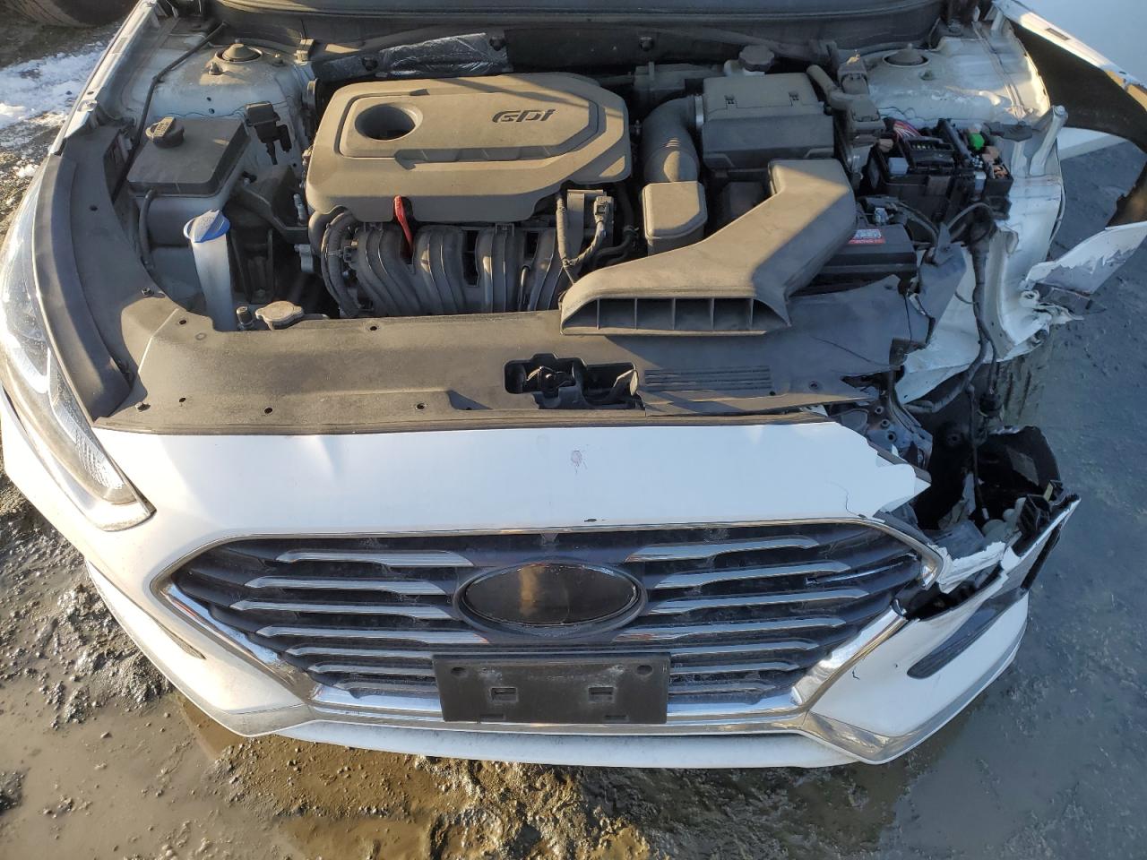 2018 Hyundai Sonata - Image 11