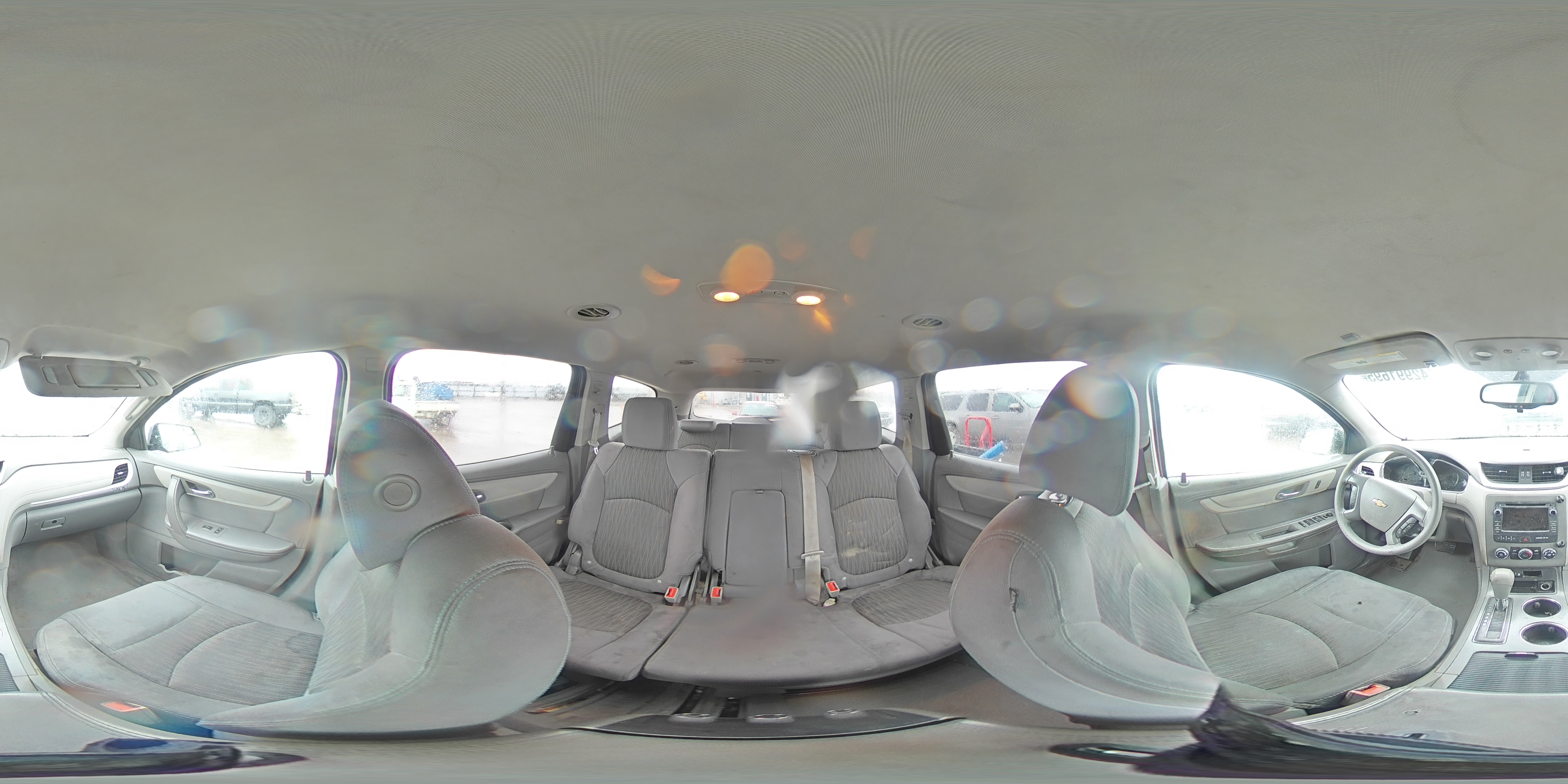 2014 Chevrolet Traverse - Image 14