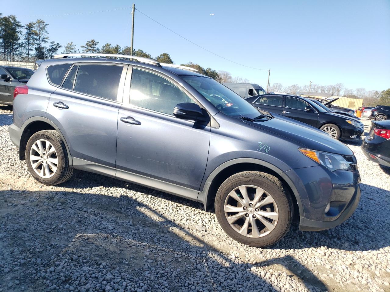 2013 Toyota RAV 4 - Image 4