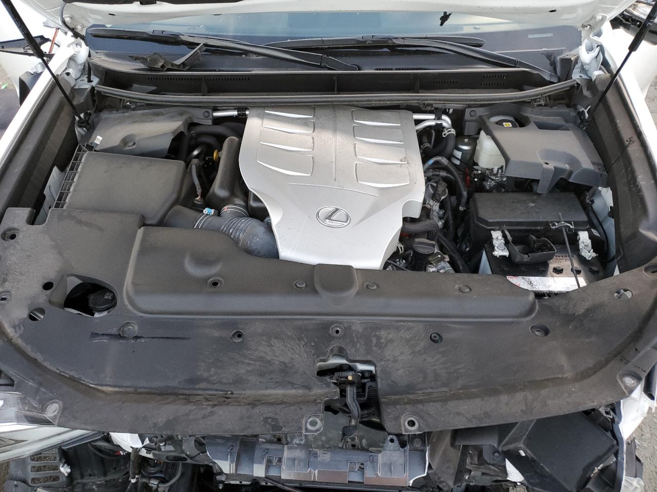 2023 Lexus GX - Image 12
