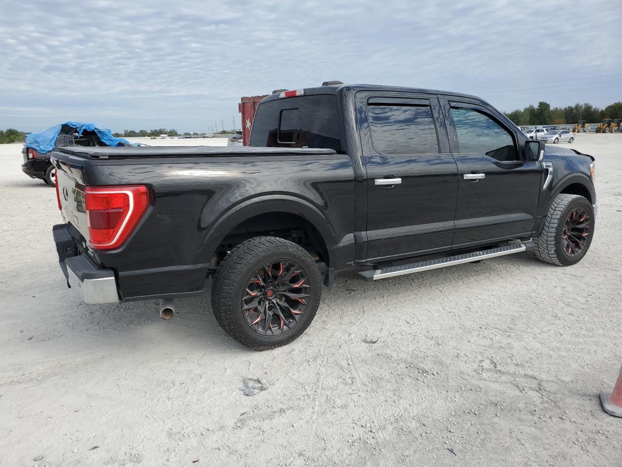 2022 Ford F-150 - Image 3