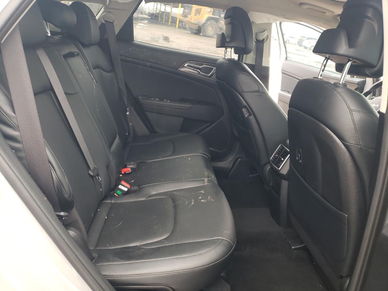 2023 Kia Sportage - Image 10