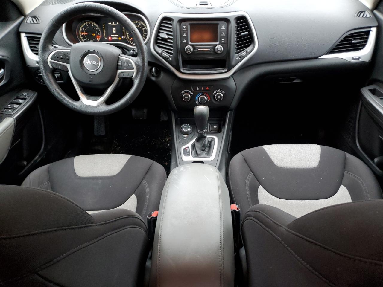 2014 Jeep Grand Cherokee - Image 8