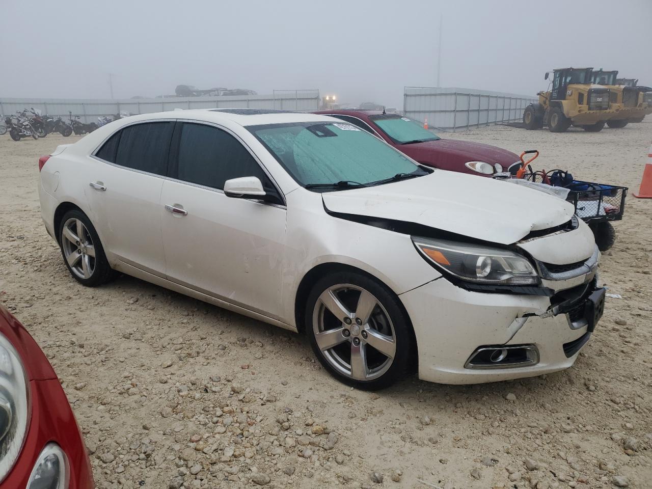 2014 Chevrolet Malibu - Image 4
