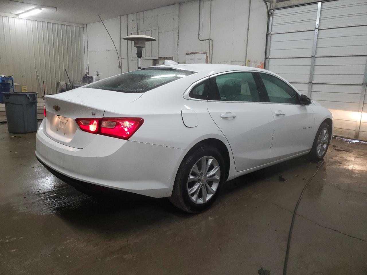 2023 Chevrolet Malibu - Image 3