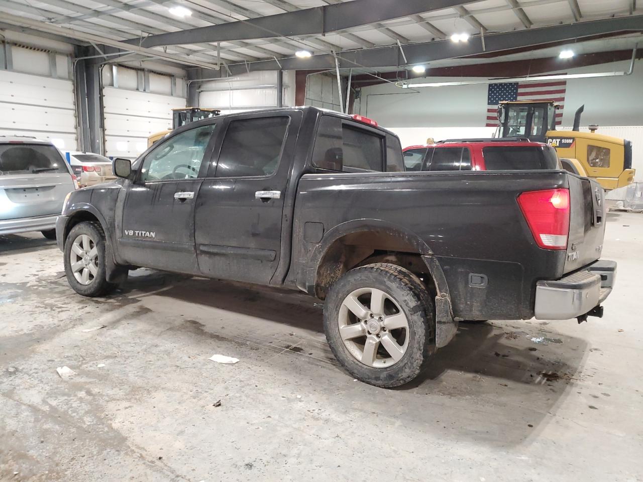 2010 Nissan Titan - Image 2