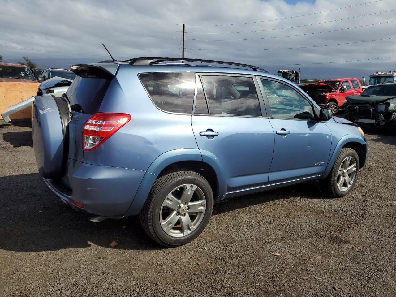 2010 Toyota RAV 4 - Image 3