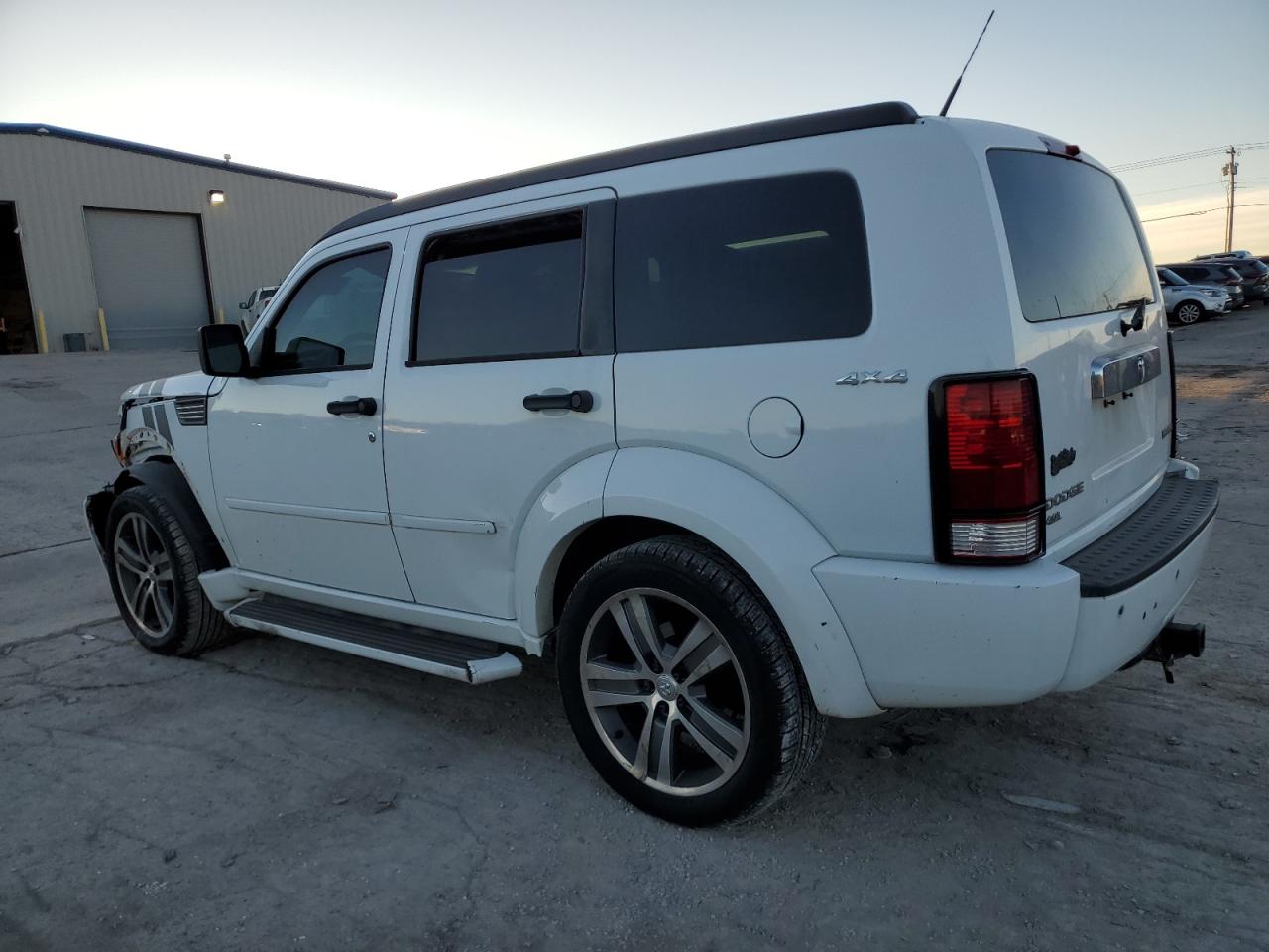 2011 Dodge Nitro - Image 2