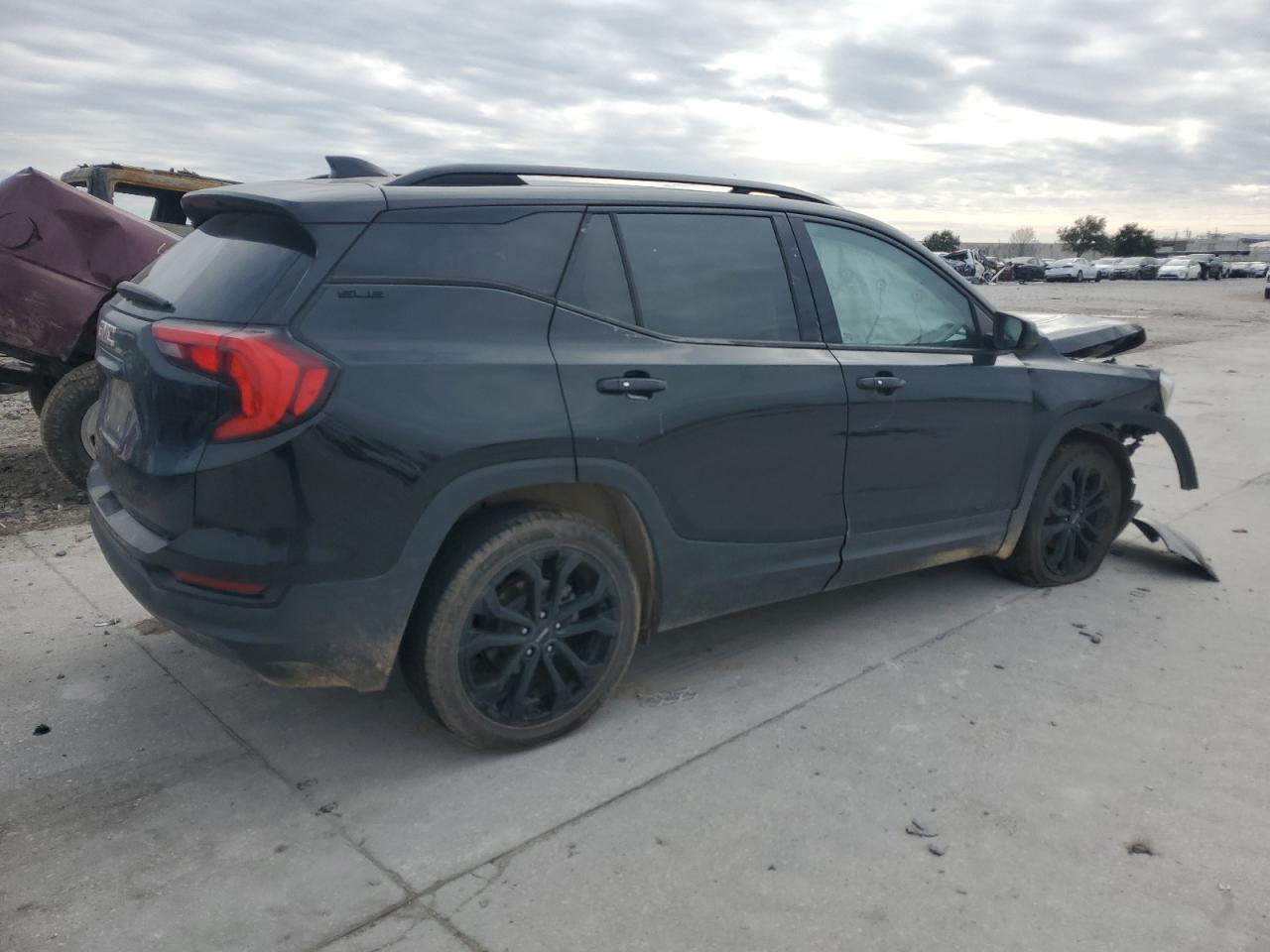 2020 GMC Terrain - Image 3
