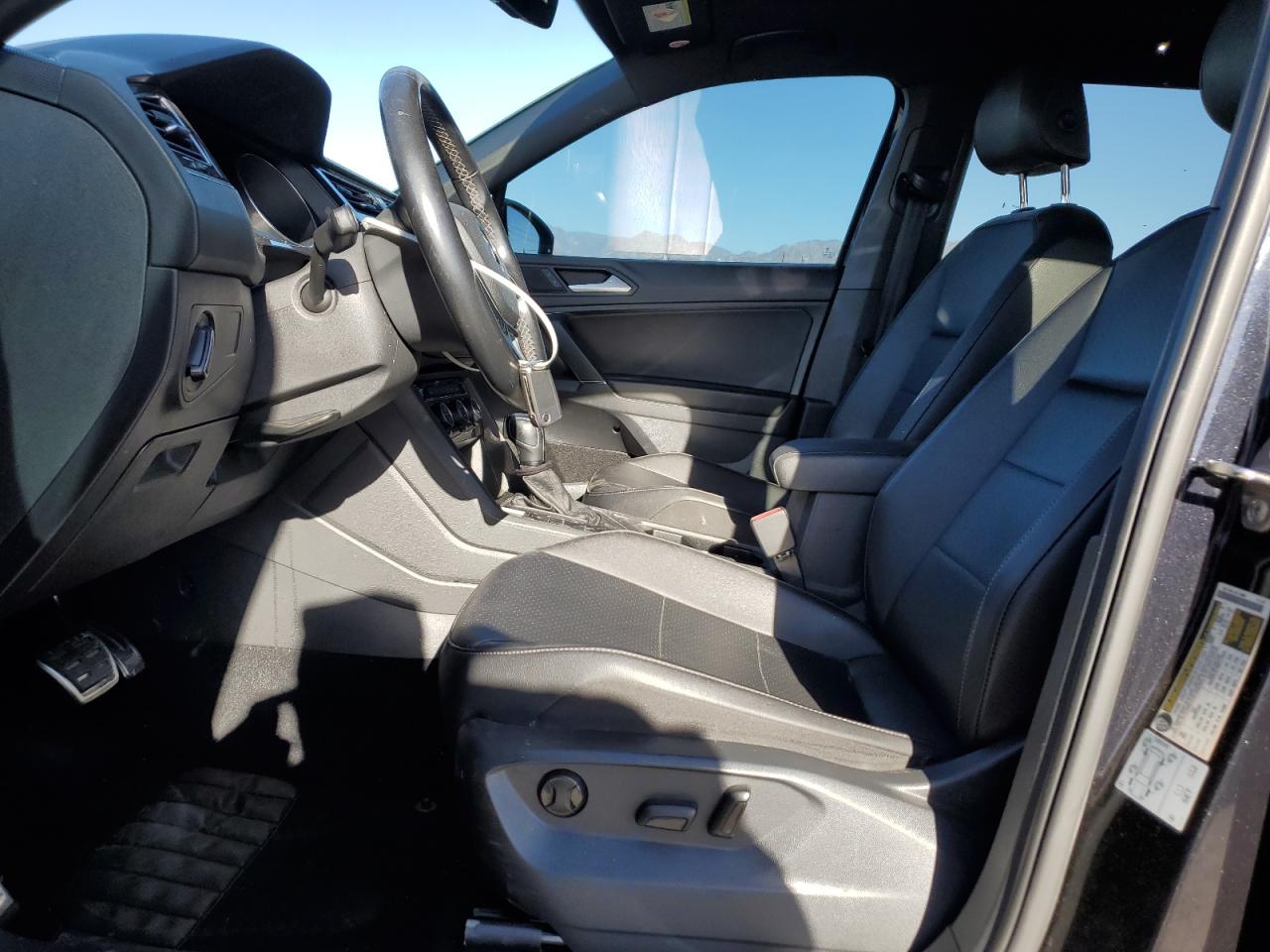 2020 Volkswagen Tiguan - Image 7