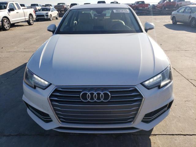 AUDI A4 2018 Білий