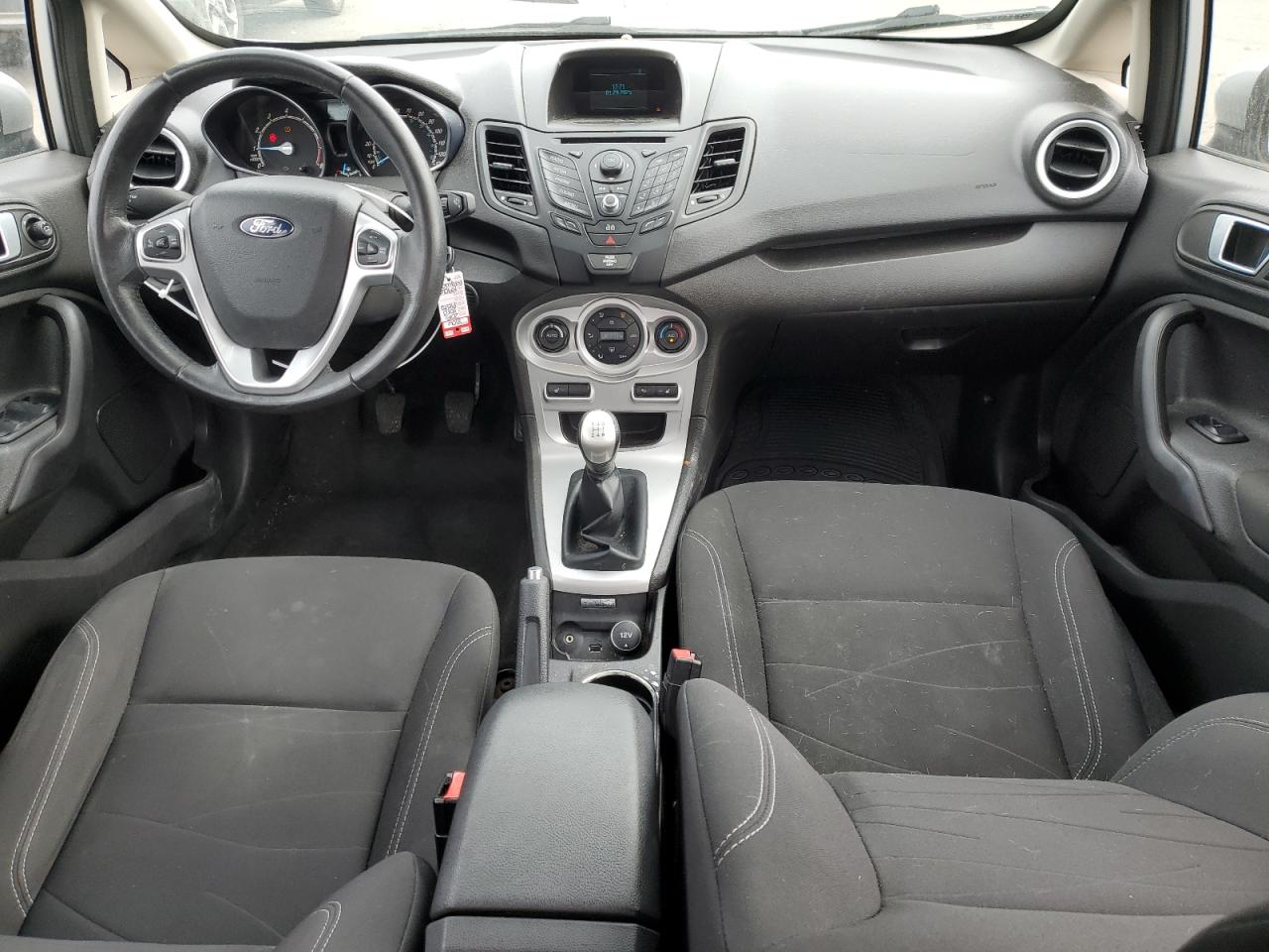 2015 Ford Fiesta - Image 8