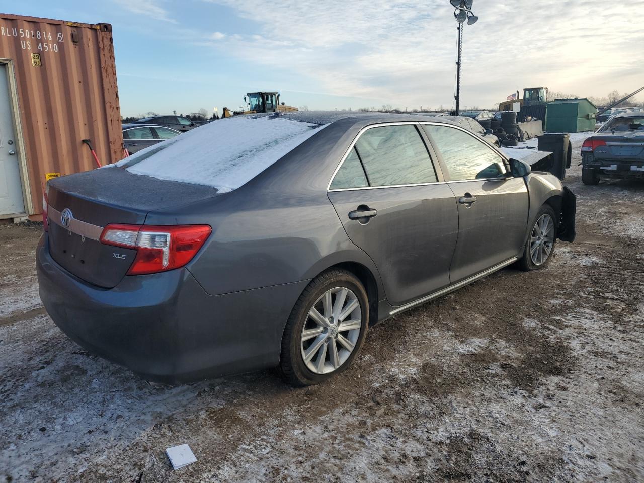2013 Toyota Camry - Image 3