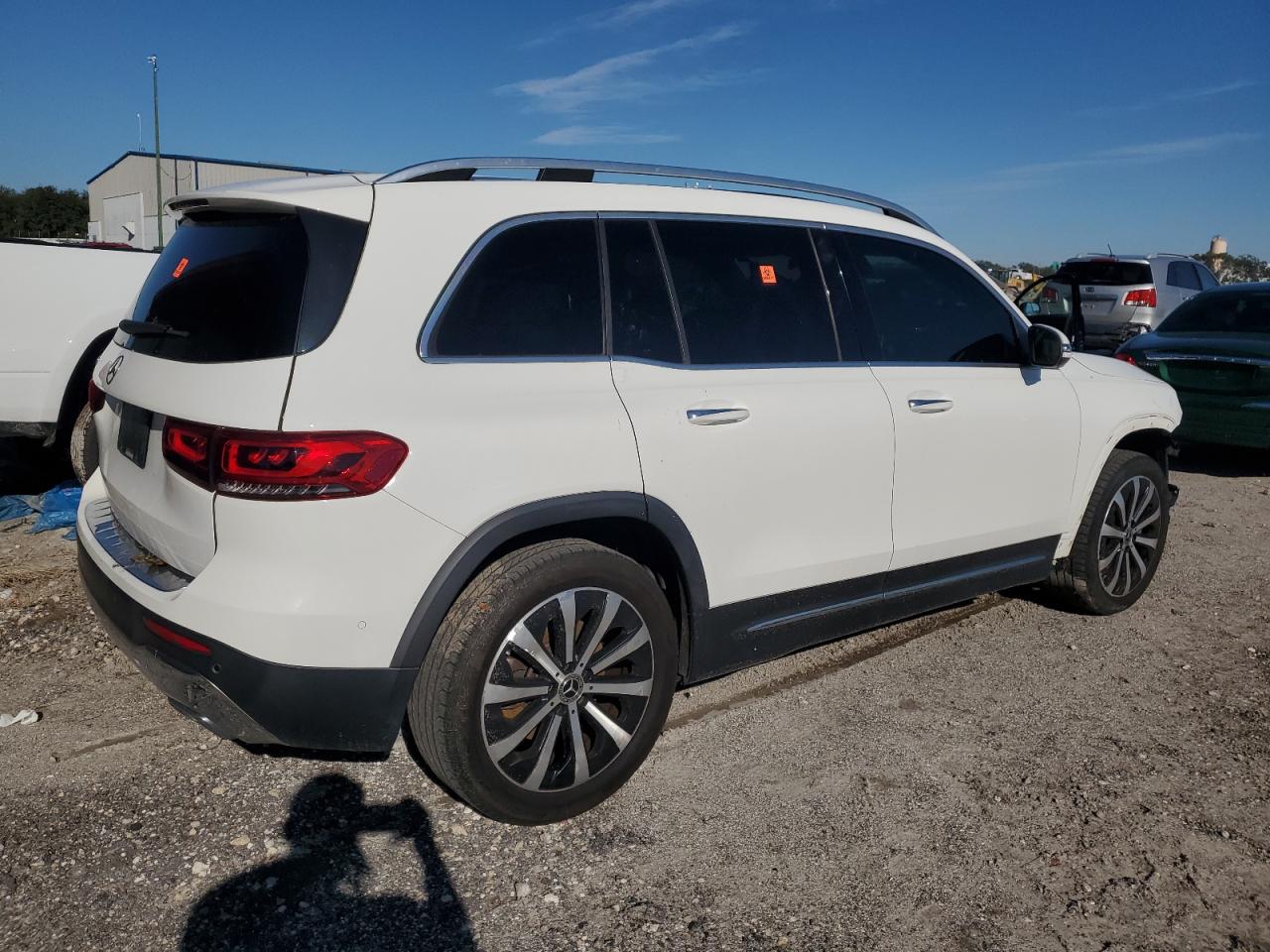 2020 Mercedes-Benz GLB - Image 3