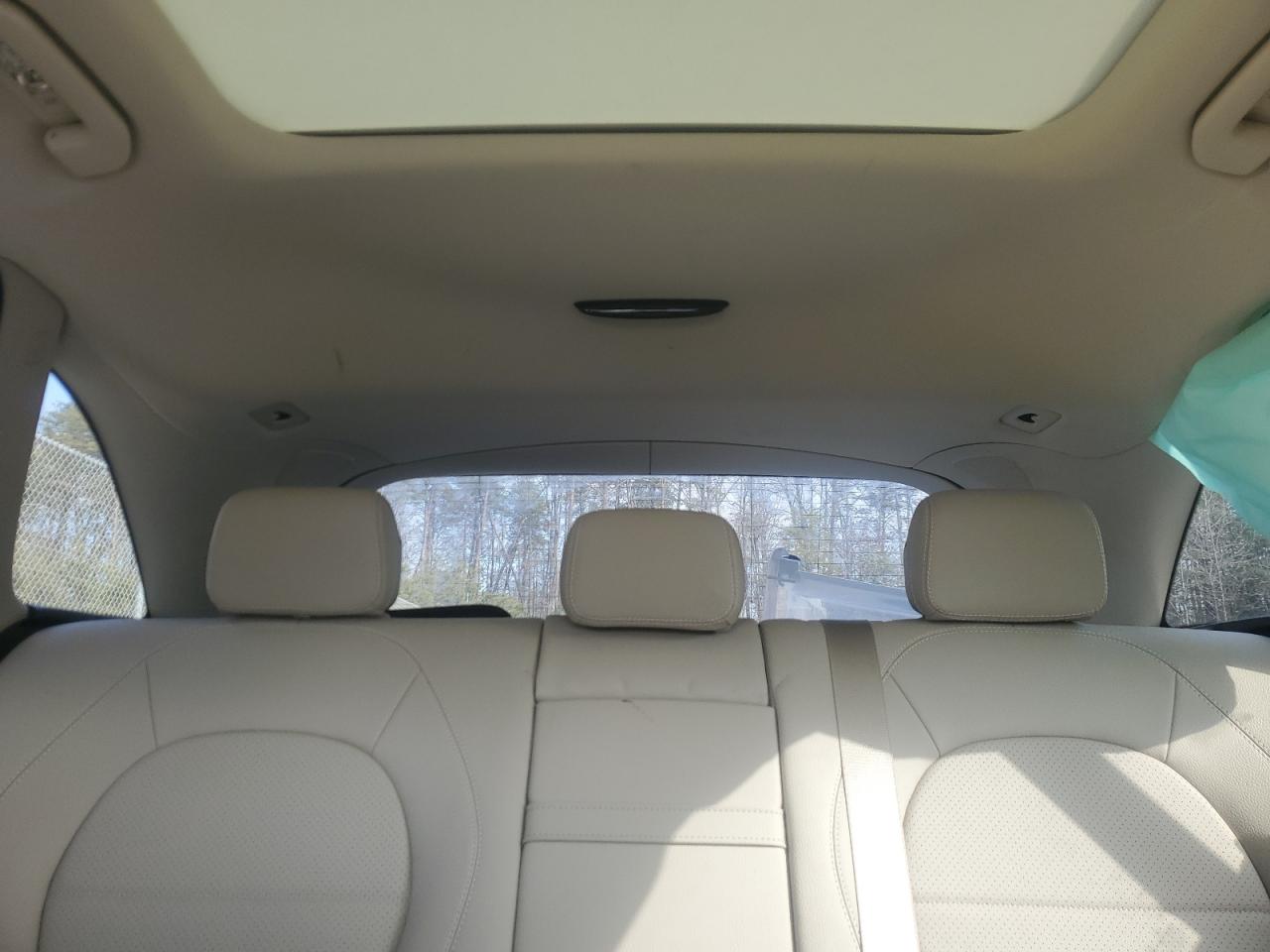 2019 Mercedes-Benz GLC - Image 10