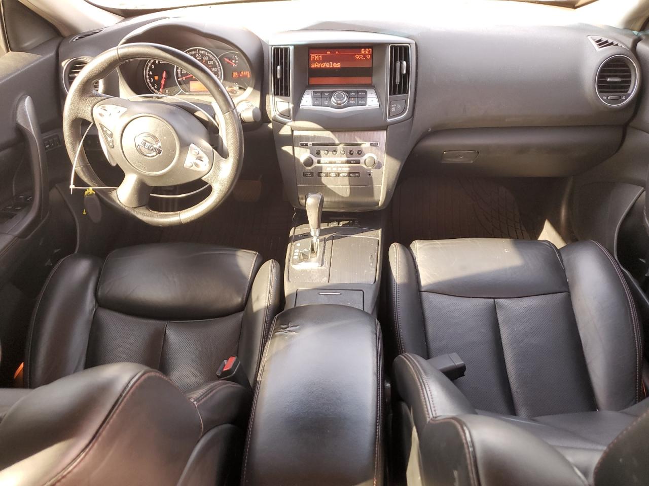 2009 Nissan Maxima - Image 8