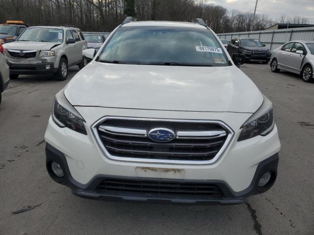  SUBARU OUTBACK 2018 Белы