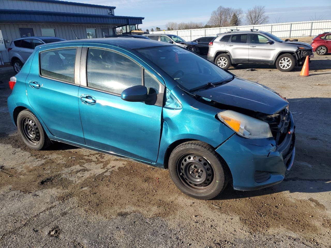 2012 Toyota Yaris - Image 4