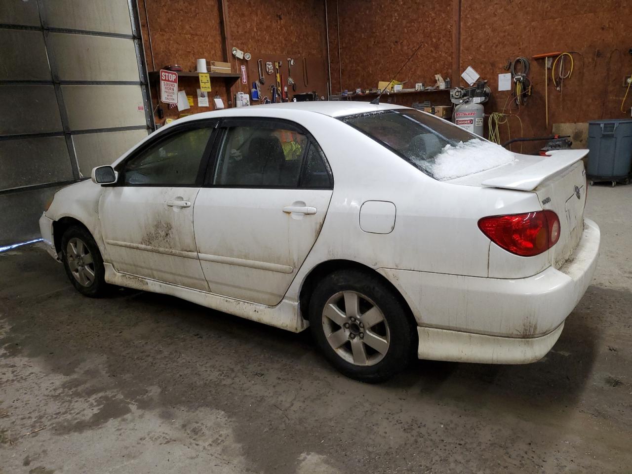 2004 Toyota Corolla - Image 2