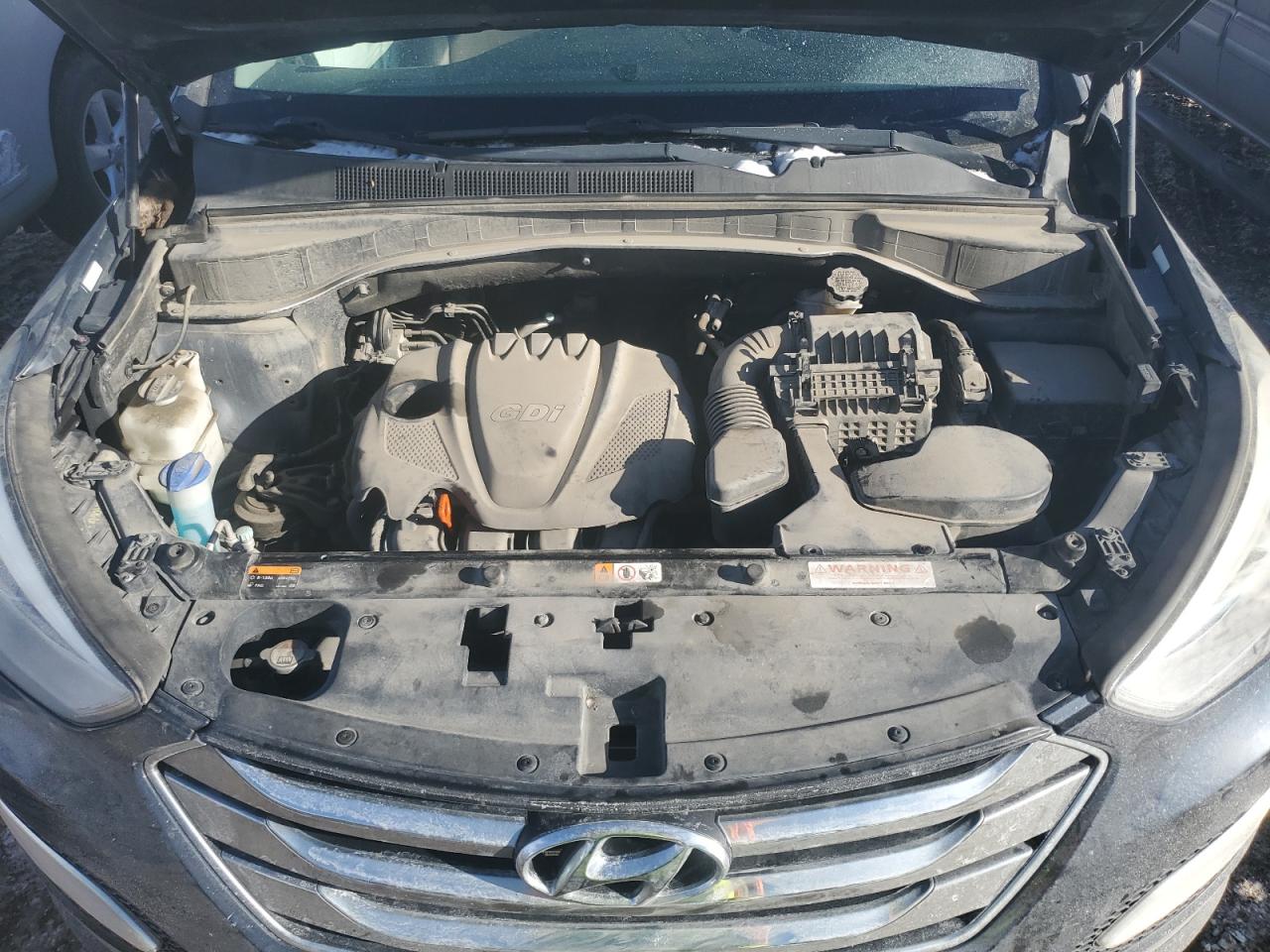 2014 Hyundai Santa Fe - Image 13