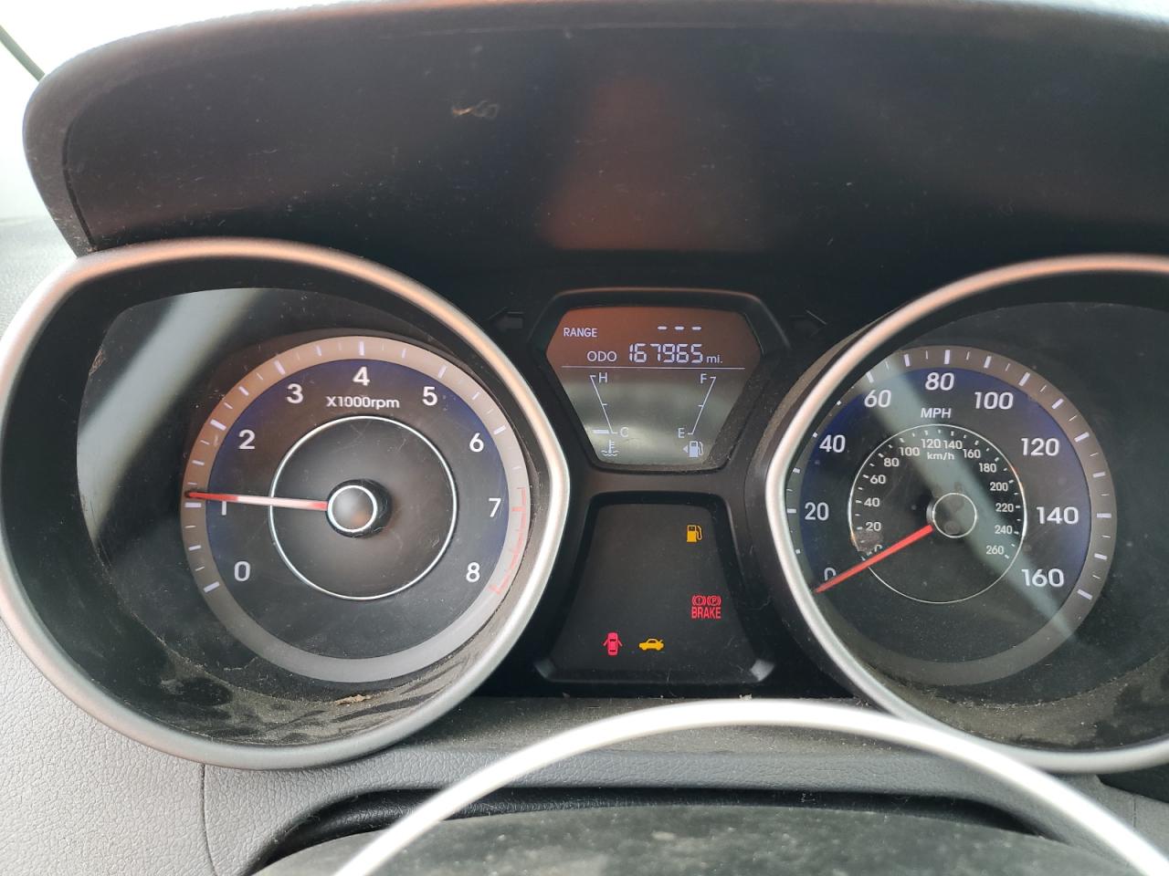 2013 Hyundai Elantra - Image 9