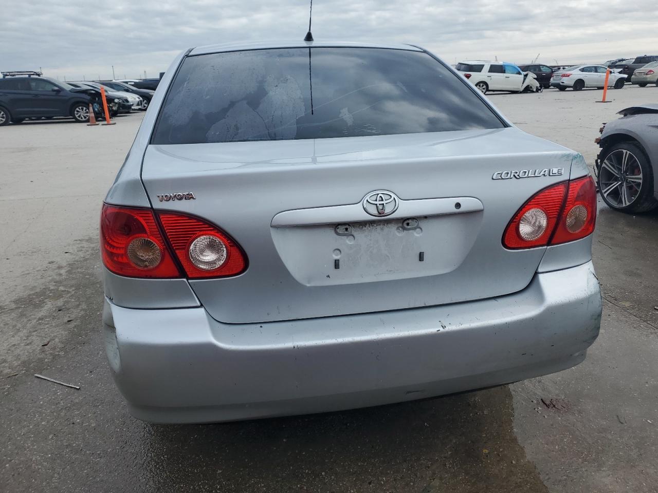 2007 Toyota Corolla - Image 6