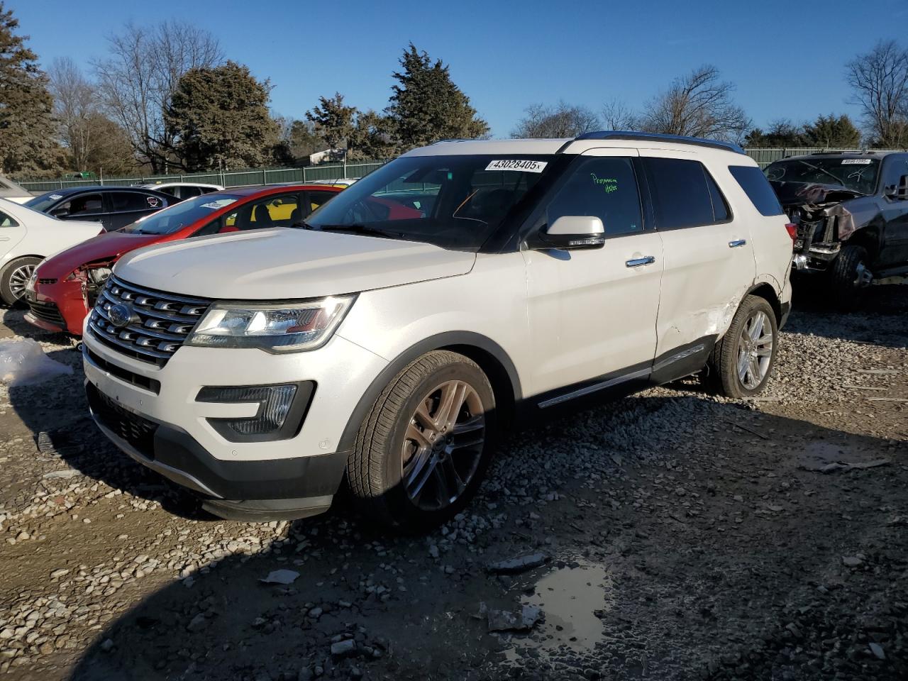 2016 Ford Explorer - Image 1