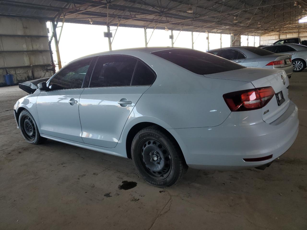 2017 Volkswagen Jetta - Image 2