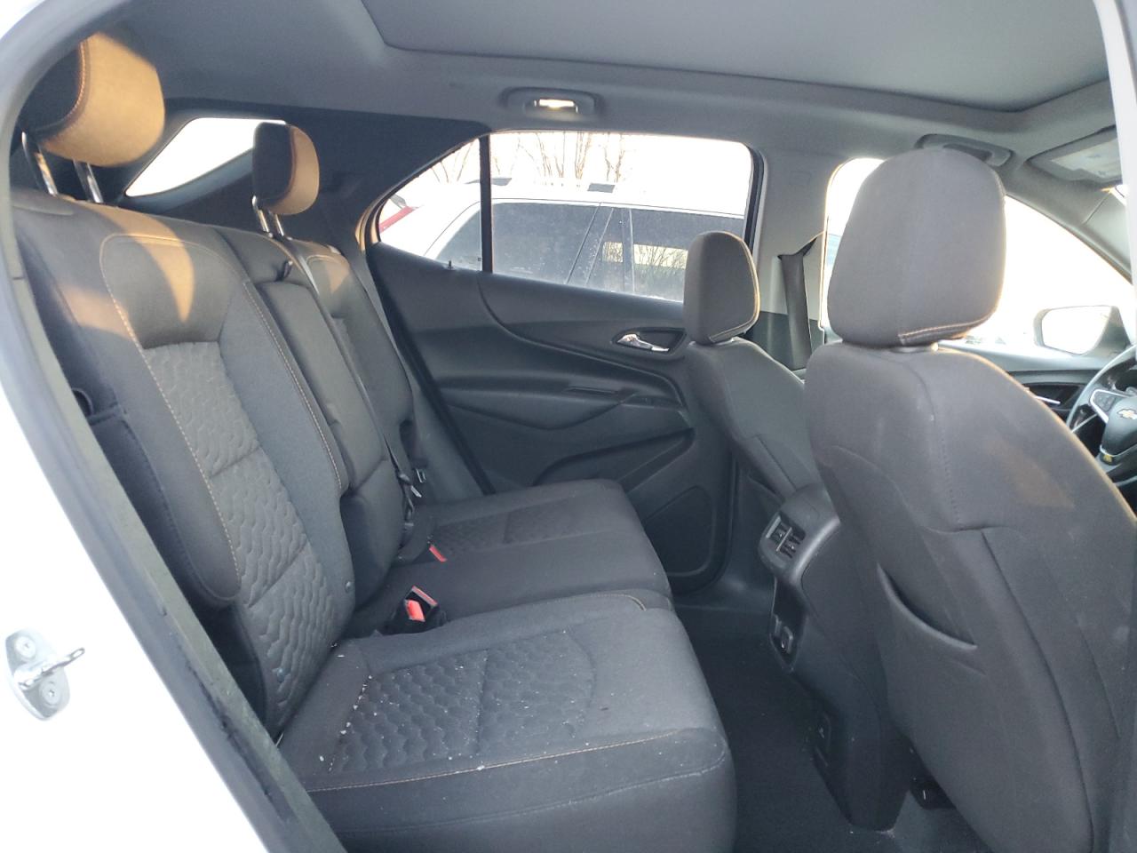 2018 Chevrolet Equinox - Image 11